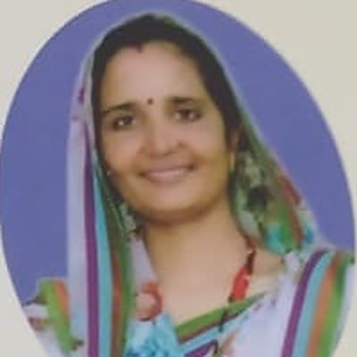 Portrait of Mrs. Anita Yadav.